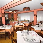 Sport Hotel *